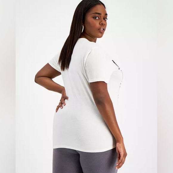 Trendy Plus Size Minnie Mouse T-Shirt - Picture 3 of 4